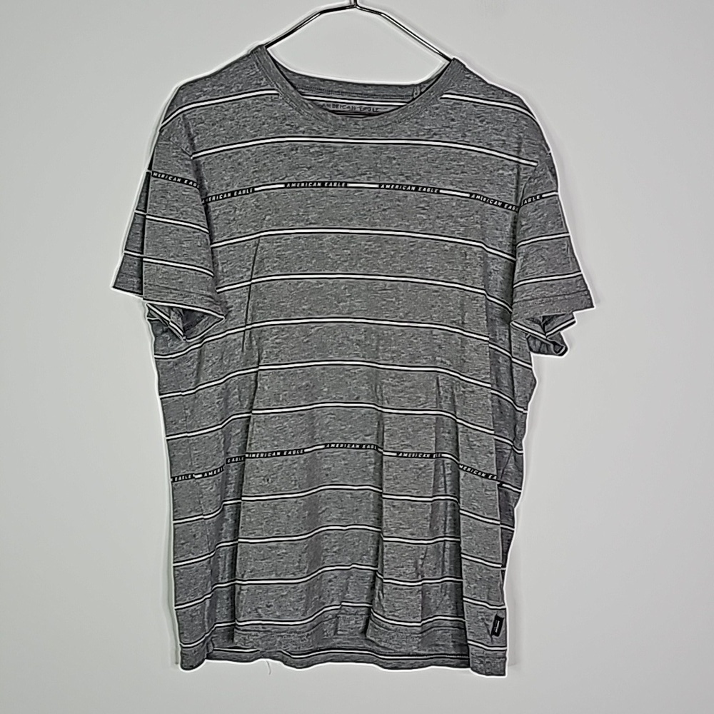American Eagle medium grey standard fit short sleeve shirt